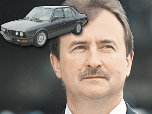 Первой машиной главы Киева был BMW "акула" 1982 года выпуска.
Фото из личного архива Попова