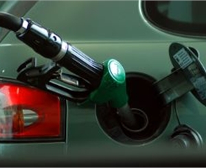 За сутки бензин А 95 подскочл в цене.
Фото kiev.vgorode.ua
