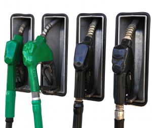Цены на бензин снова выросли.
Фото с сайта www.sxc.hu
