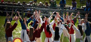 Желаете безнаказанно побрызгаться водой и испить из бокала желаний? Тогда вам в парк 