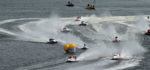 Как Вышгород к Формуле-1 на воде готовился – 60 миллионов гривен на дорогу и трибуны и всего восемь тысяч за VIP-билет