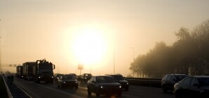 На выходных в Киеве переворачивались фуры, а водители 1208 раз нарушали правила дорожного движения 