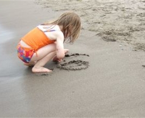 Рокировка среди пляжей - "Тельбин" открыли, а "Детский" закрыли. Фото с сайта www.sxc.hu.