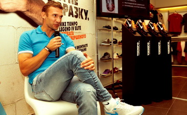 Андрей Шевченко рассказал о своих тренировках и дальнейшей карьере.
Фото Football.ua