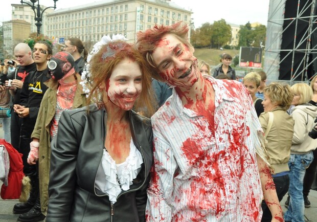 Зомби-жених+Зомби-невеста = Зомби дети. Фото автора