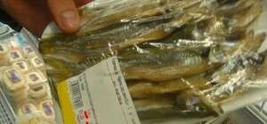 За зеленую курицу и тухлую рыбу супермаркет оштрафуют всего на сто гривен