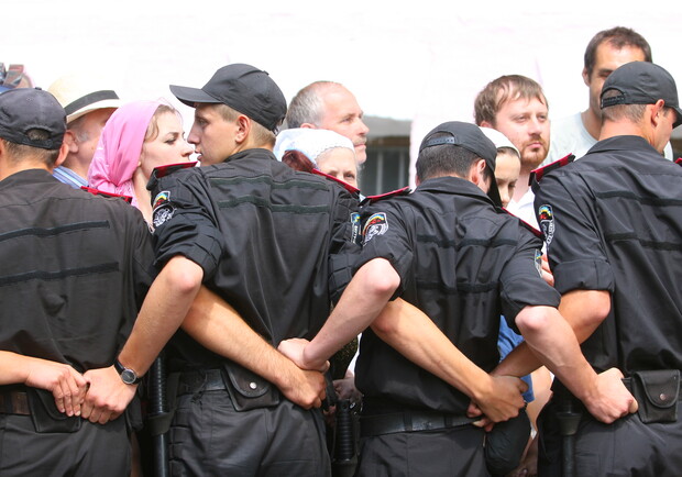 Милиционеры охраняют центр Киева от митингующих. Фото Максима Люкова