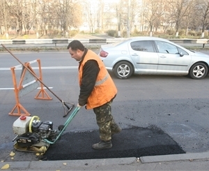 Киевлянам обещают много новых дорог. Фото Максима Люкова