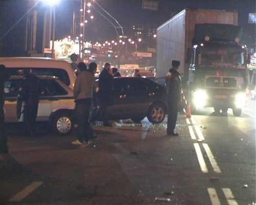 В этом ДТП пострадали шесть автомобилей. Фото magnolia-tv.com
