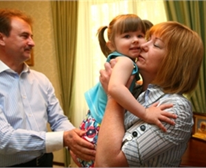 Александр Попов на свой день рождения взял на работе два дня за свой счет, чтобы провести время с семьей. Фото Максима Люкова