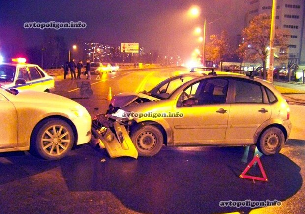 В результате аварии легкие травмы получили оба водителя. Фото с сайта avtopoligon.info