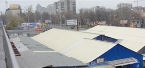 На Шулявке снесли половину рынка 