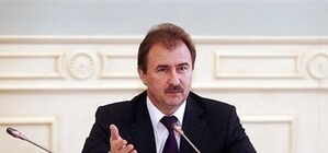 Попов пообещал, что тарифы не подорожают. Проследит лично