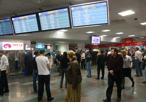 Аэропорт работает в обычном режиме. Фото Максима Люкова