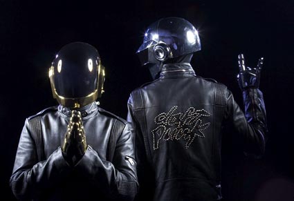 Концерт Daft Punk стал приятным сюрпризом для киевских меломанов. Промофото группы