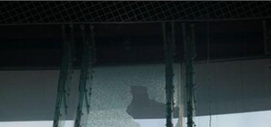 В торговом центре, где людей чуть не убило стеклом, устроят проверку