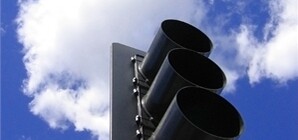 Сломался светофор: как вызвать регулировщика?