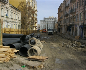 Починить все киевские дома можно почти в два раза дешевле, чем говорят в КГГА. Фото Тамары Балаевой