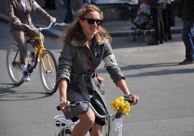 Самые красивые девушки ездят только на велосипедах!. Фото автора