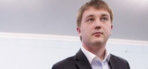 Евгений Суслов везет в ПАСЕ 100 тысяч подписей украинцев в поддержку Тимошенко и Луценко