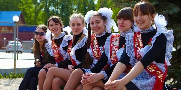 Столичные школьники уже готовы отметить выпускной. Фото: lit-life.ru
