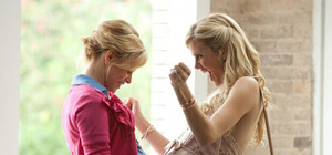 Киноновинки в Луганске: Джей Ло ждет  ребенка, оппозиция строит козни