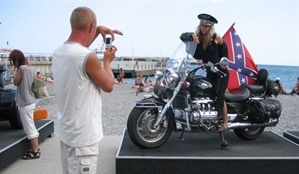 Лето 2012 в Крыму: Wi-Fi на пляжах и разбитые лестницы