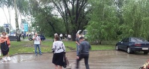 Жуткий ливень в Донецке затопил хлебозавод, две больницы и Рембыттехнику