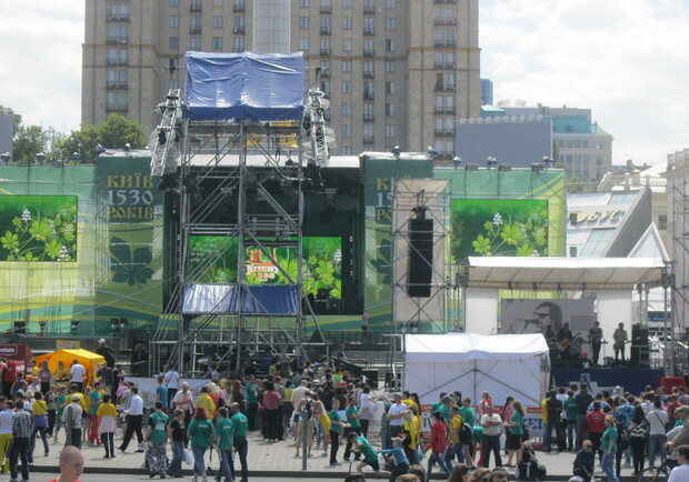 Мероприятия, посвященные Дню Киева, прошли спокойно. Фото автора