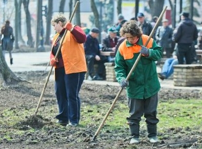 Уборщикам НСК "Олимпийский" повезет больше всего. Фото С. Николаев, "Сегодня"