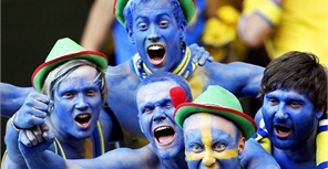 Шведские фаны сегодня активно будут болеть за свою сборную. Фото с сайта etoday.ru