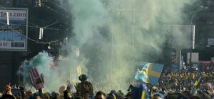 Мойдодыр по-киевски: после шведского марша улицы моют суперсредством