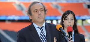 Мишель Платини в шоке от экстренной работы на 