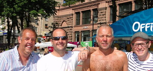 Англичане в Киеве: ваша агрессивная милиция носит идиотские шляпы, а асфальт может угробить любую обувь