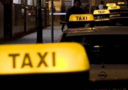Новость - Транспорт и инфраструктура - "В городе" запустил онлайн заказ такси по Киеву