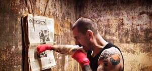 Выиграй 2 билета от 