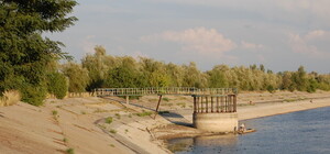 Фоторепортаж: Донецкое море катастрофически измельчало