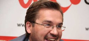 Александр Пономарев в одиночестве гулял по ялтинской набережной: его так никто и не узнал