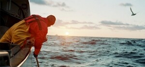 В Киевском море затерялся корабль