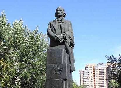 Новый монумент Гоголю будет посвящен его молодым годам. Фото с сайта uklon.com.ua