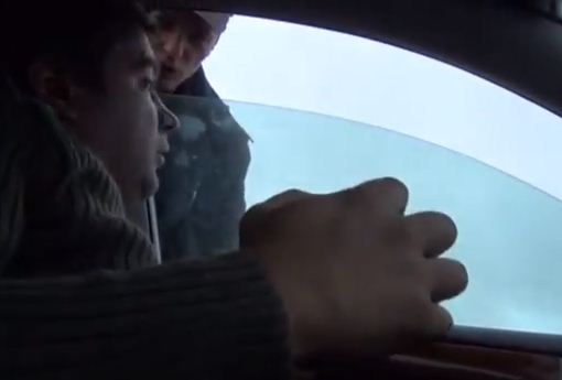 Новость - События - Киевский водитель отказался убирать машину ради проезда Януковича