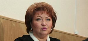 Результаты выборов в Ворошиловском и Калининском районах Донецка: депутатом стала личный врач Ахметова