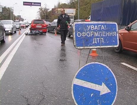 Новость - События - В Киеве насмерть разбился мотоциклист