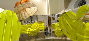 ART KYIV contemporary: Киеву показали Энди Уорхола и Мерилин Монро в диамантовой пыли