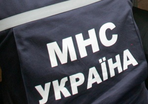 Сотрудники МЧС вытащили из киевского коллектора труп. Фото с сайта mns.gov.ua/