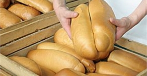 Подорожание затронет подовый хлеб и нарезной батон. Фото с сайта vertelishki.com