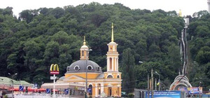 Почтовая площадь откроется в конце мая, но проблему пробок не решит