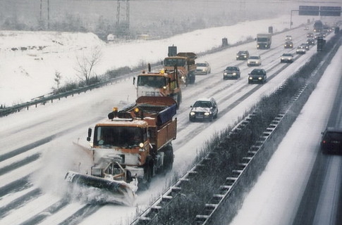 Один день снегопада столице обходится в миллион гривен. Фото с сайта operativno.ua