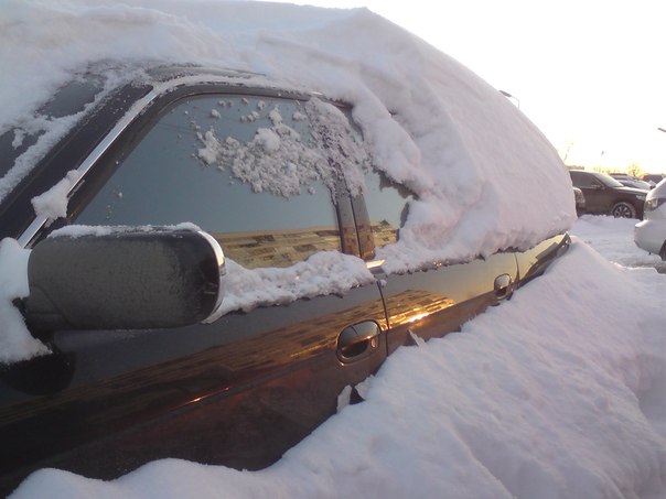 В этом году снегопад побил рекорды. Фото с сайта drive2.ru