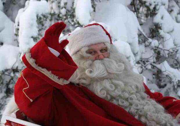 Деды Морозы будут летать в самолетах на лучших местах. Фото с сайта megalife.com.ua